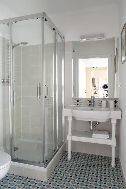 Double or Twin Room image 2