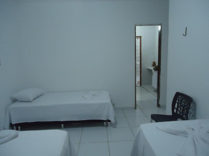 Economy Quadruple Room image 1