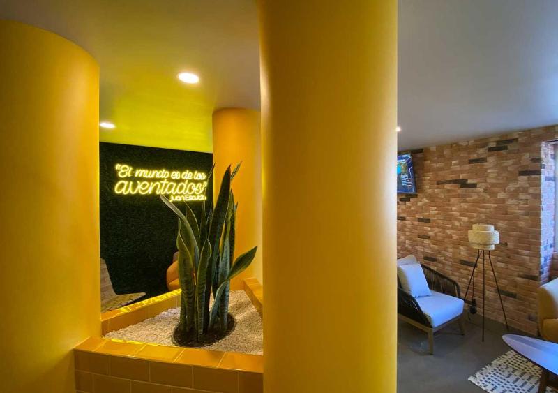 Hotel VIVE MX cuauhtemoc CDMX Trademark Collection by Wyndham - image 9