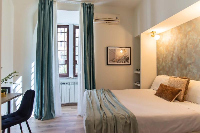 Suite - Separate Building in Via della Giuliana 18 image 1