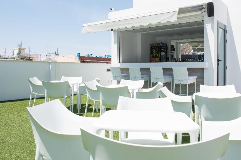 Hotel Melina - image 8