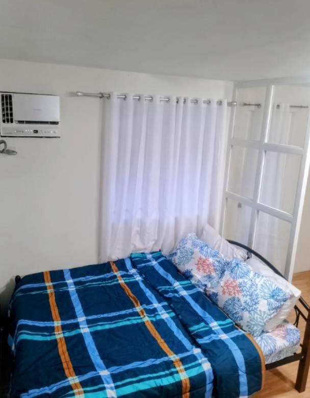 Arezzo Place Condo - image 9