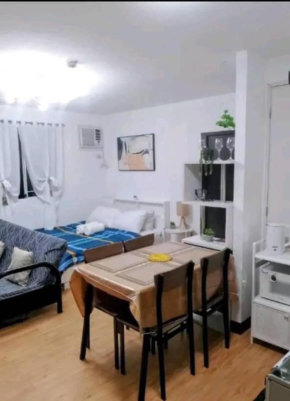 Arezzo Place Condo - image 8