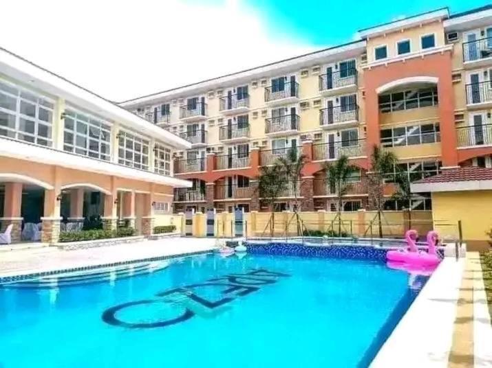 Arezzo Place Condo - image 6