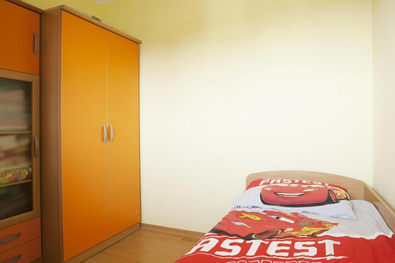 Peachy House - image 44
