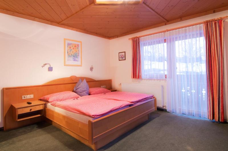 Double Room image 2