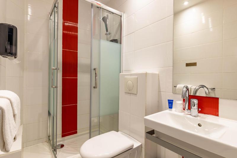 Superior Double Room image 4
