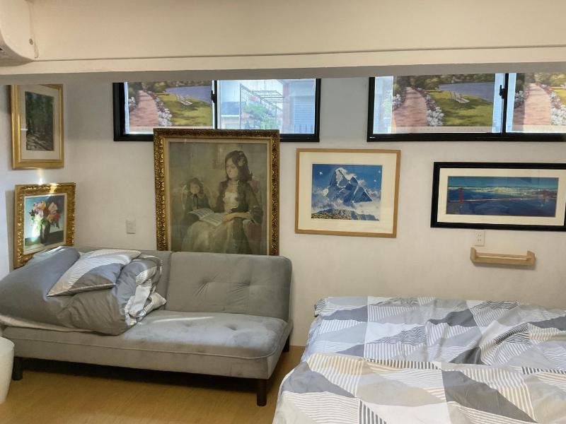 Gallery Compass- Art Apartments Osaka with Breakfast Free Parking - image 9