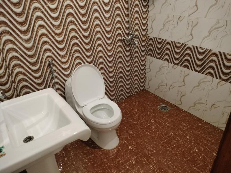 Deluxe Triple Room image 2