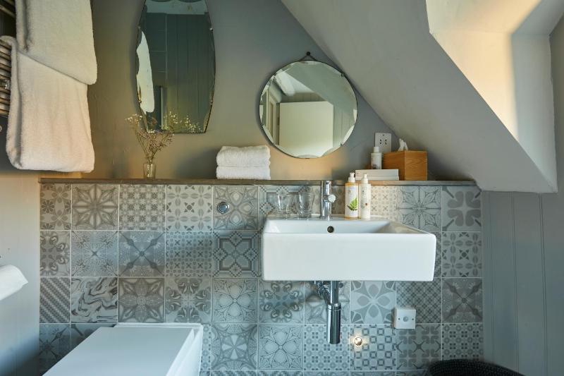 Double Room image 2