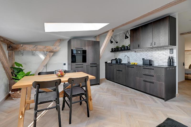 Modern Attic - Cozy Top Floor by Lion Apartments Sopot - image 13