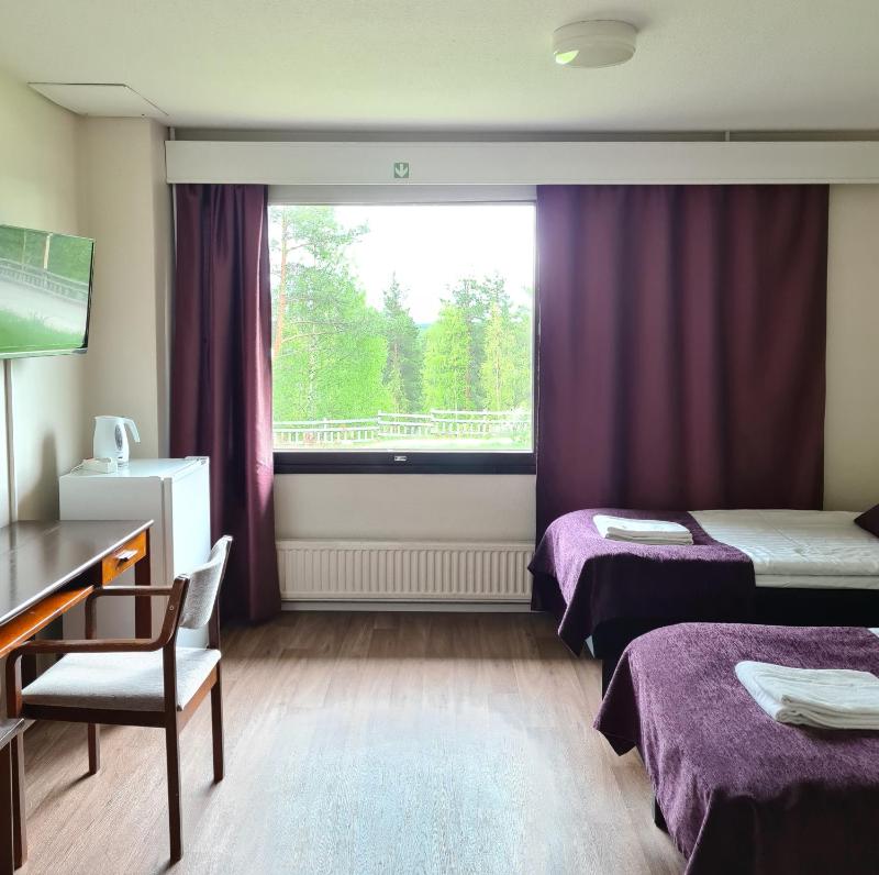 Twin Room image 1