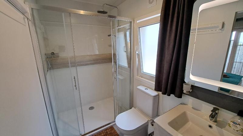Mobile Home Tom 12 - image 13