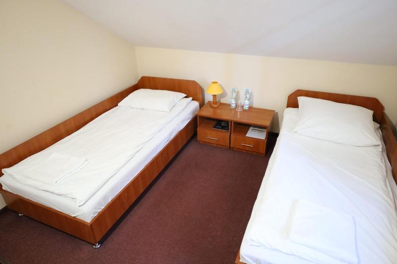 Double or Twin Room with Shower image 4