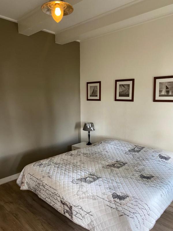 Double Room with Private Bathroom image 1