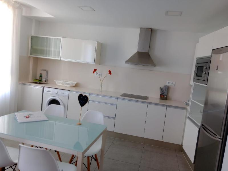 Three-Bedroom House image 2