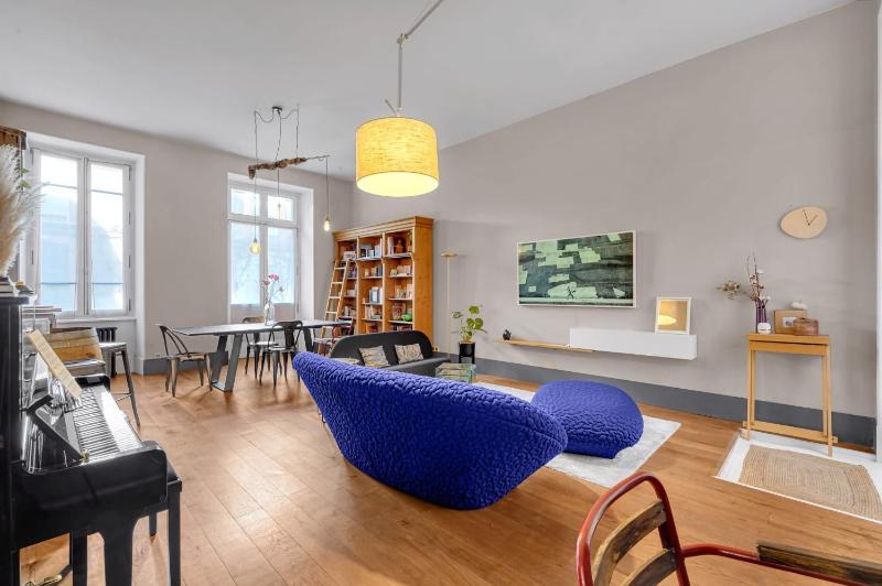 Bleu du Maine - Elegant T3 avec terrasse - image 12
