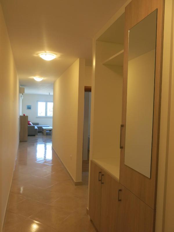Apartment with Sea View image 3