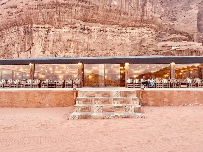 Wadi Rum Bubble Camp - image 6