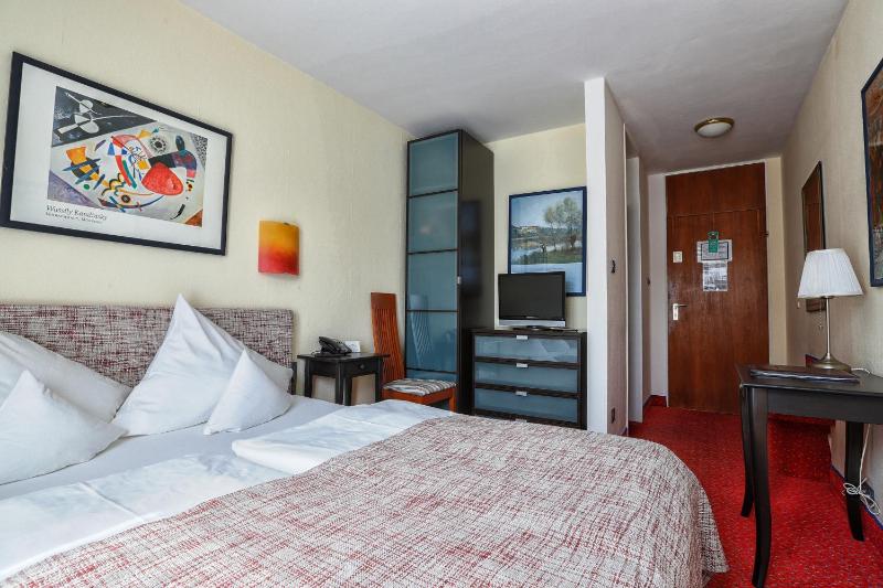 Comfort Double Room image 3