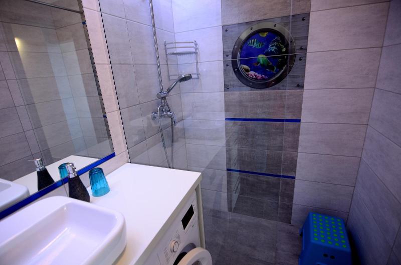 Family Apartment Victus in the City Center by Noclegi Renters - image 25