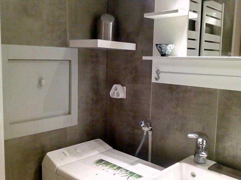Studio rénové au pied des pistes avec Balcon et Wifi - FR-1-344-949 - image 5