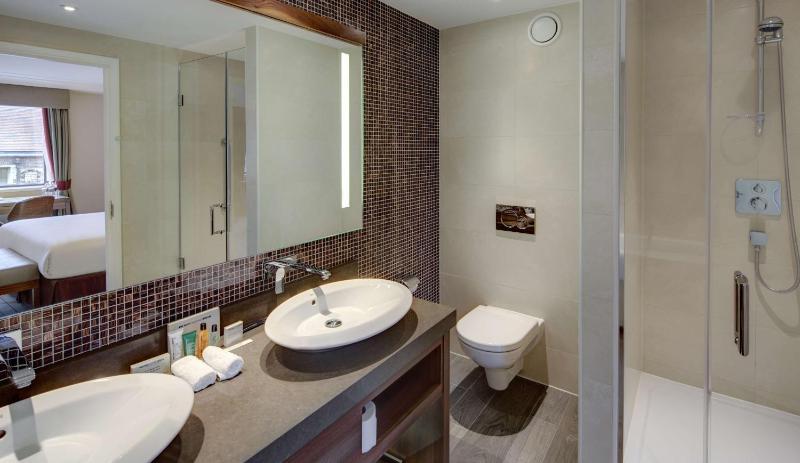King Suite image 2