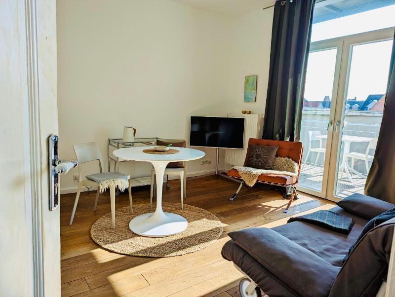 Apartment with Balcony image 4