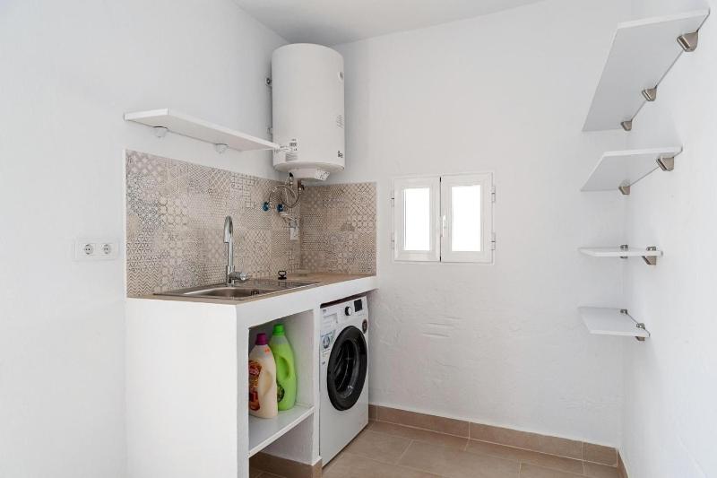 Casa Carmen - Céntrico Apartamento con Terraza Privada - image 24