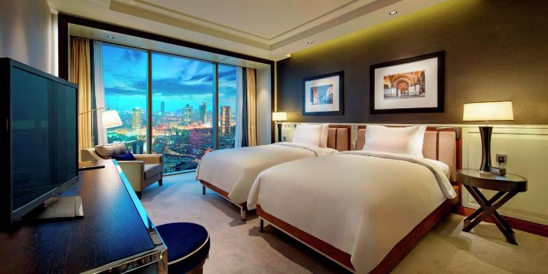 King Bomonti Suite with Executive Lounge Access image 4