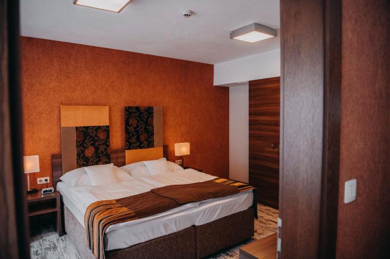 Two-Bedroom Apartment image 4
