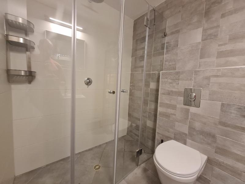 Gindi Tower Apartment - By Beach Apartments TLV - image 3