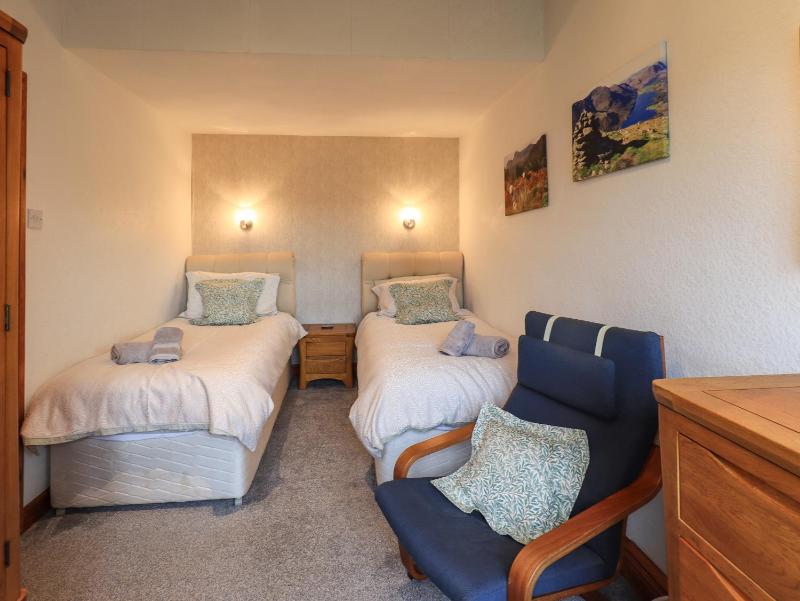 Gale Lodge Cottage - image 29