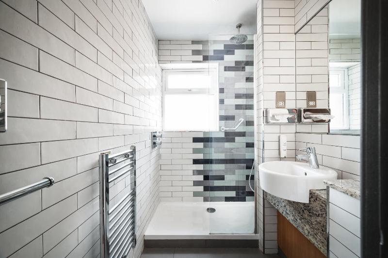 Classic King Room image 4