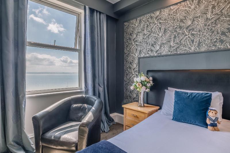 Superior Double Room image 4