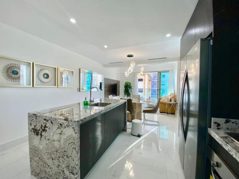 Upscale City Center Condo - image 9