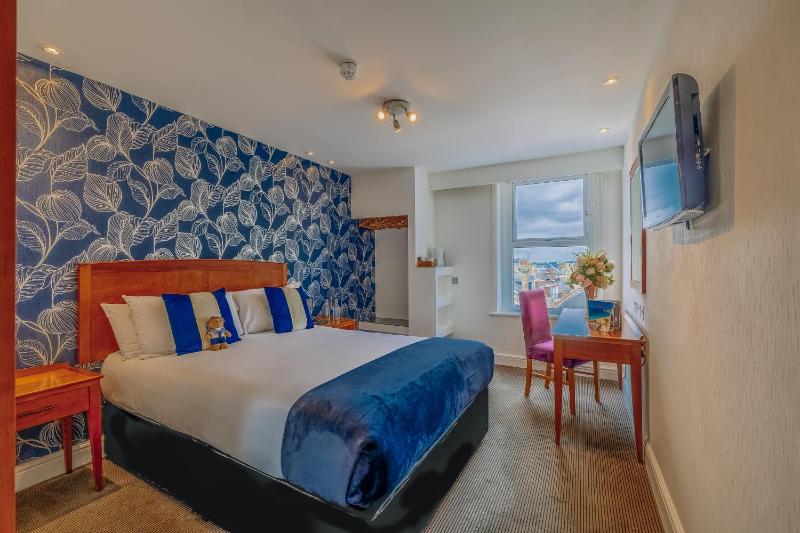 Standard Double Room image 1