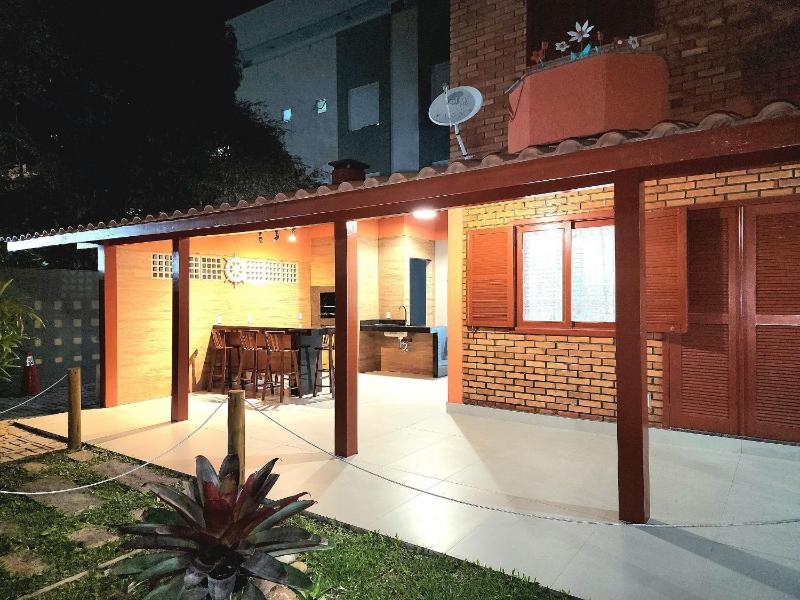 020A - Casa para até 10 pessoas perto da praia - image 24