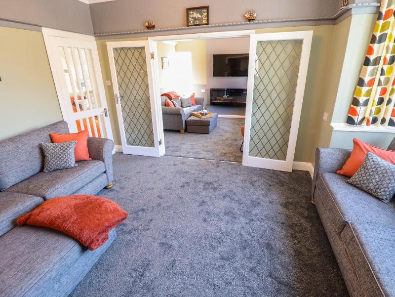 Chalfont Lodge - image 45