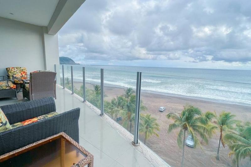 Luxury beach condo stunning sunset & ocean view - image 2