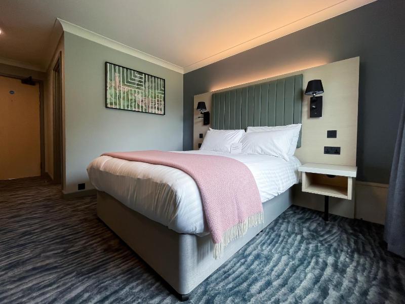Standard Double Room image 1