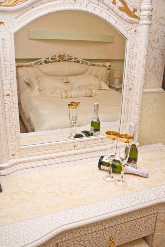 Superior Suite image 3
