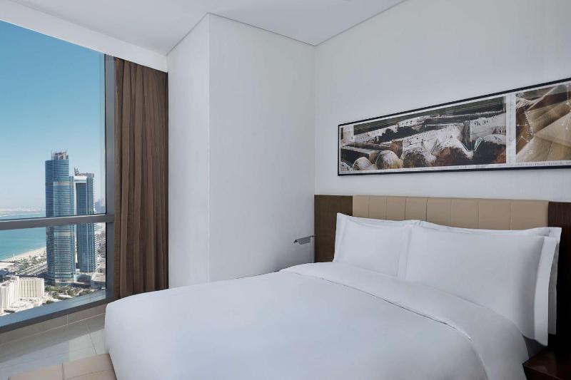 Two-Bedroom Apartment with Sea View image 1