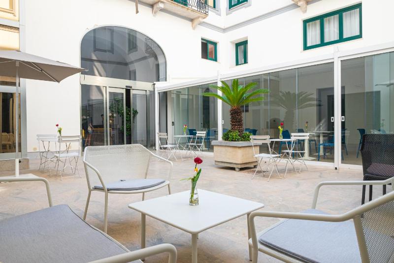Historico Loft & Rooms Palazzo Adragna XIX - image 12