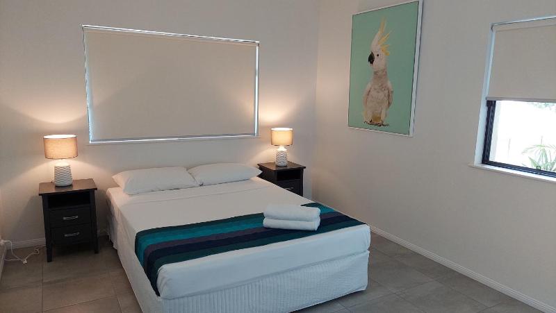 Nautilus Holiday Apartments - image 35