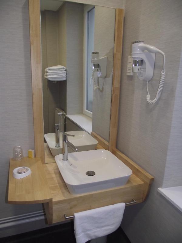 Triple Room image 4
