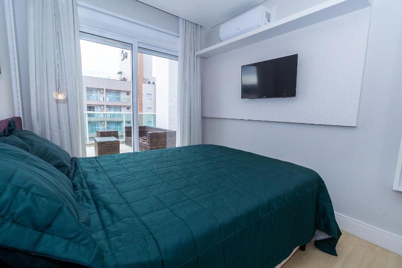 Boulevard 306B – 3 Bedrooms - 2 Parking Spaces | Downtown Bombinhas - image 5