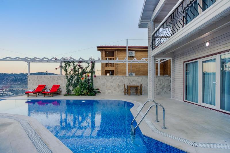Villa Lucida - Kalkan Hills - Exclusive Villas with Private Pool and Majestic Sea Views - image 23