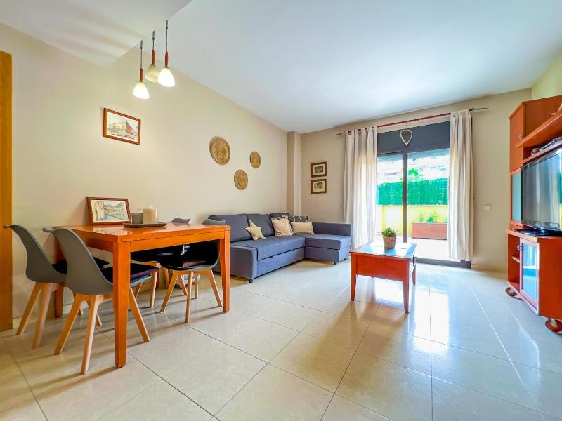 Vivalidays Elia - Fenals - LLoret de Mar - image 7