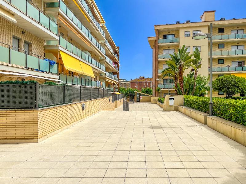 Vivalidays Elia - Fenals - LLoret de Mar - image 21